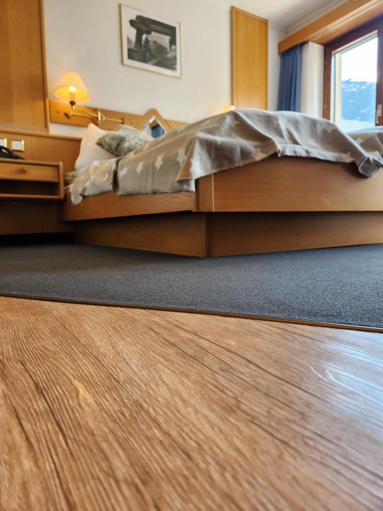 Hotel Etoile & Alpenperle Residences Saas-Fee Room photo